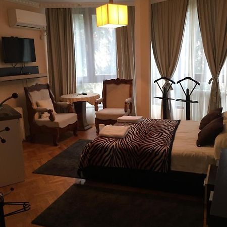 Visoki Stevan Apartments Белград Экстерьер фото